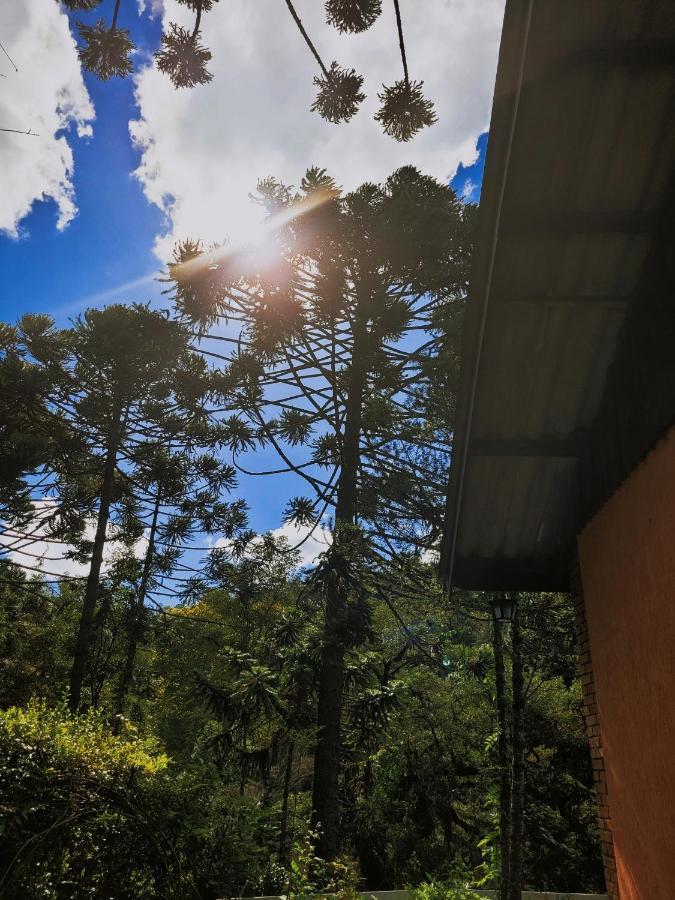 Casa Em Campos Do Jordao - 3 Quartos, Com Churrasqueira Campos do Jordão Exterior foto