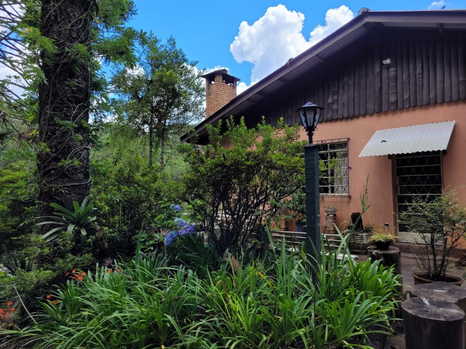 Casa Em Campos Do Jordao - 3 Quartos, Com Churrasqueira Campos do Jordão Exterior foto